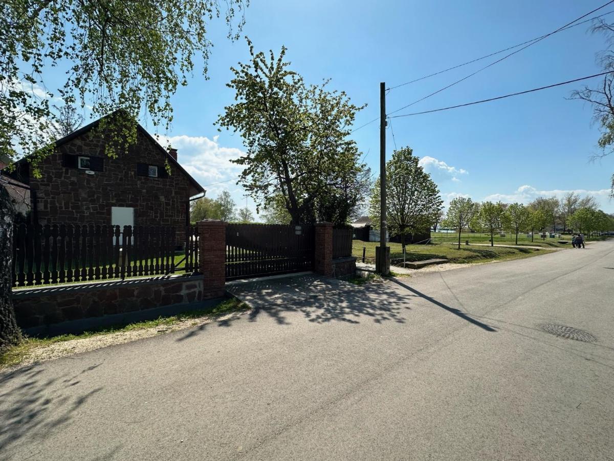 Hangulatos Balaton Parti Nyaralo Révfülöp Zewnętrze zdjęcie